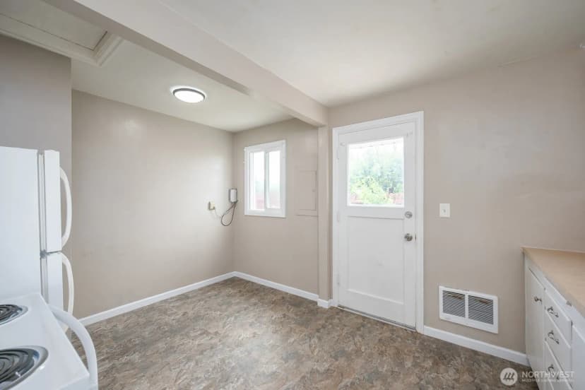 Property photo for 136 Ne F Street, Ephrata photo 16