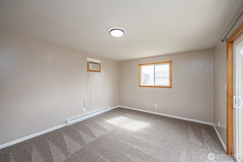 Property photo for 136 Ne F Street, Ephrata photo 27