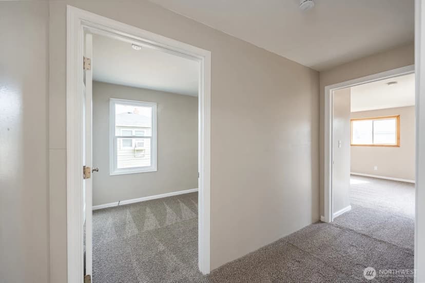 Property photo for 136 Ne F Street, Ephrata photo 23
