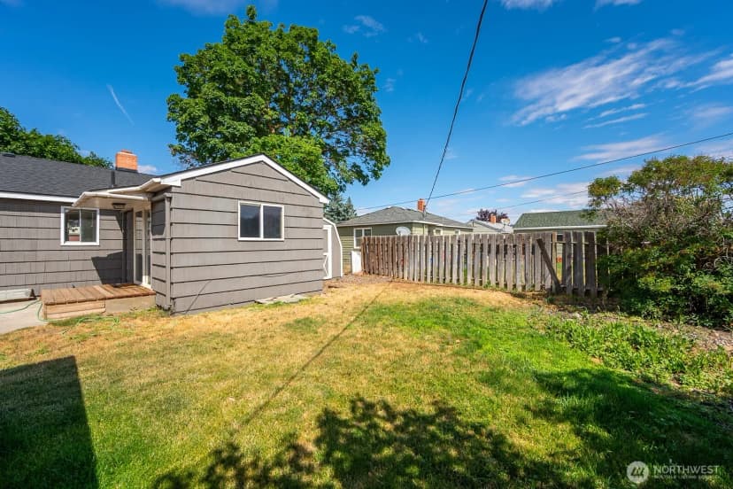 Property photo for 136 Ne F Street, Ephrata photo 11