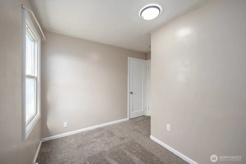 Property photo for 136 Ne F Street, Ephrata photo 20