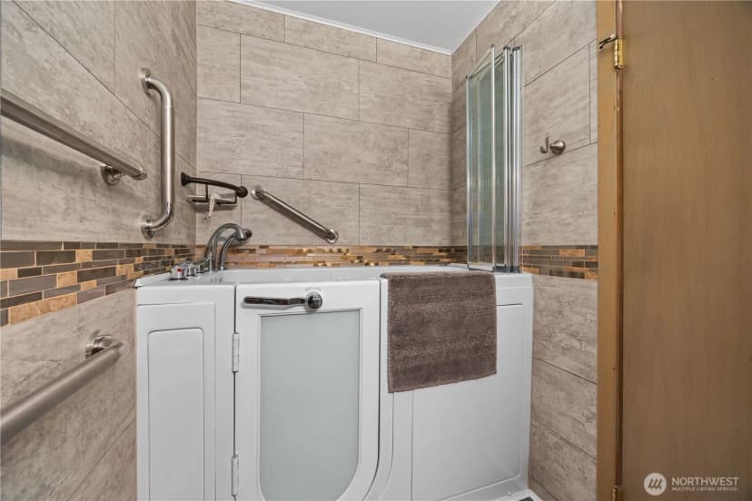 Property photo for 2111 W Terrace Avenue, Chelan photo 16