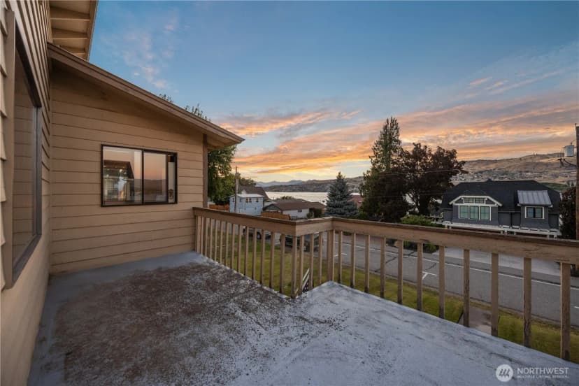 Property photo for 2111 W Terrace Avenue, Chelan photo 25