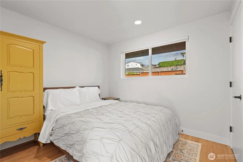Property photo for 29603 1st Avenue S, Federal Way photo 15