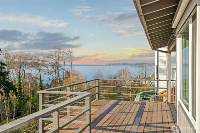 Property photo for 29603 1st Avenue S, Federal Way