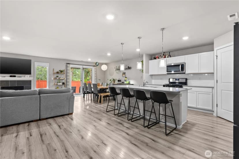 Property photo for 2410 Cantergrove Drive Se, Lacey photo 15