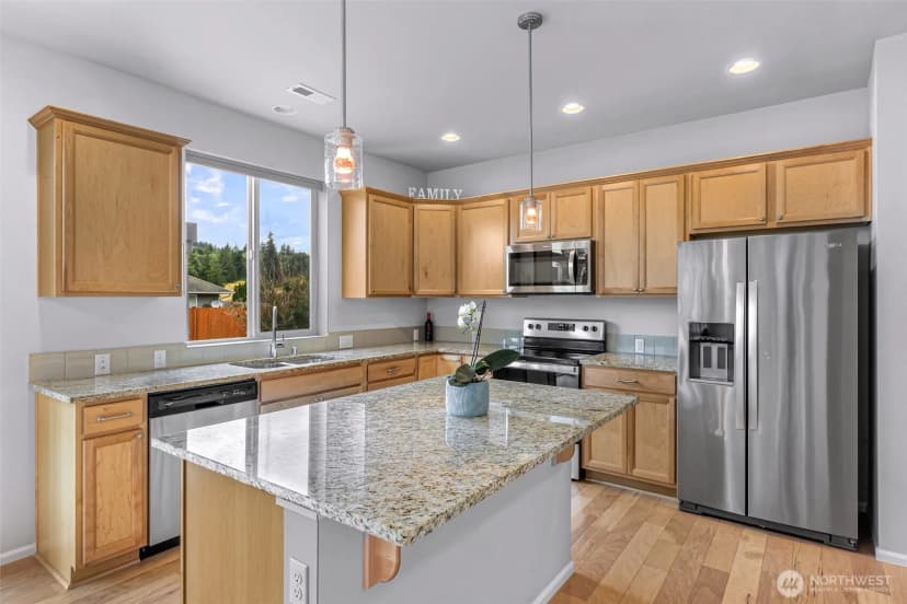 Property photo for 337 Cambridge Loop, Sedro Woolley photo 15