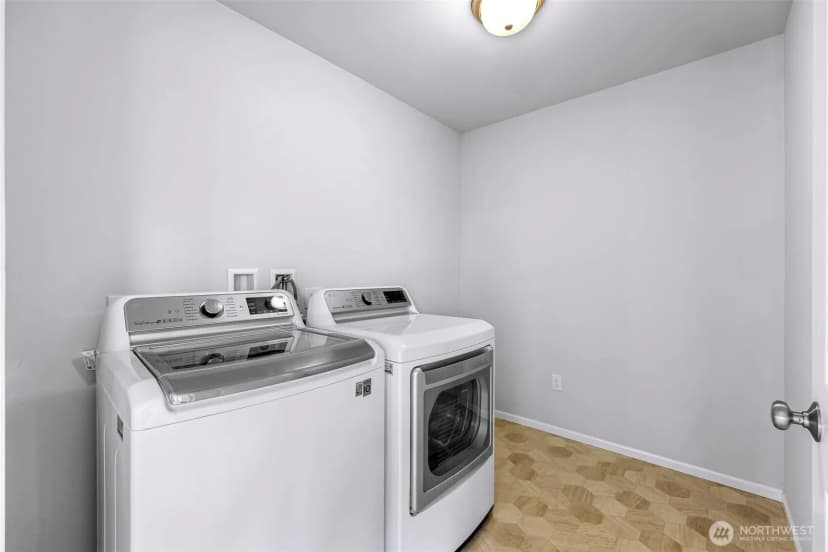 Property photo for 337 Cambridge Loop, Sedro Woolley photo 31
