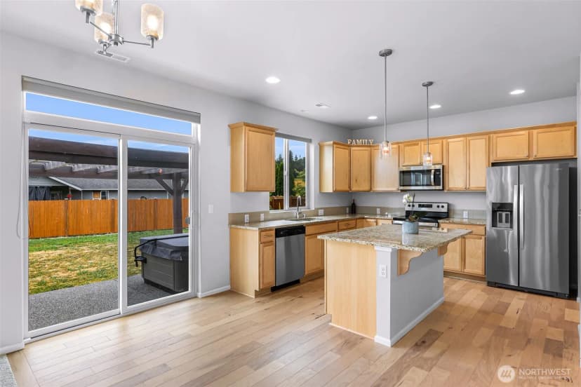 Property photo for 337 Cambridge Loop, Sedro Woolley photo 14