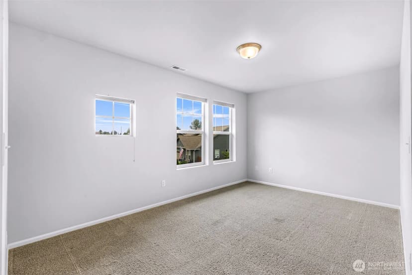 Property photo for 337 Cambridge Loop, Sedro Woolley photo 30