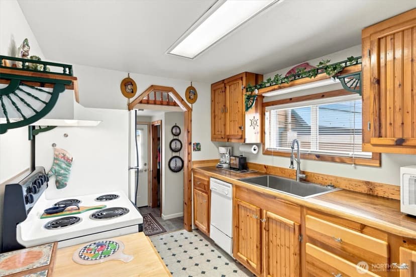 Property photo for 26202 R Street, Ocean Park photo 18