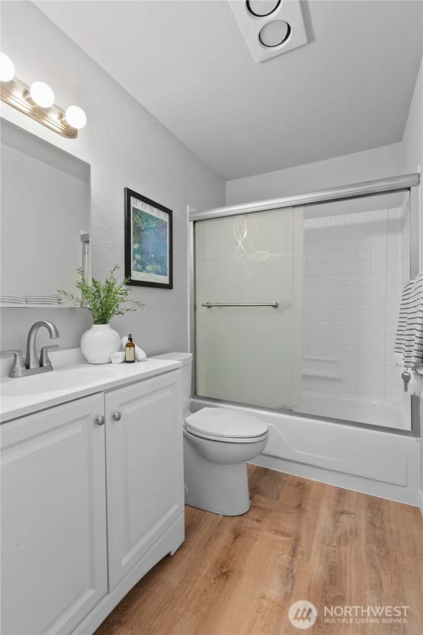 Property photo for 12631 Ne 9th Place #c103, Bellevue photo 17