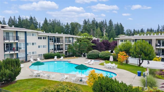 Property photo for 12631 Ne 9th Place #c103, Bellevue photo 2