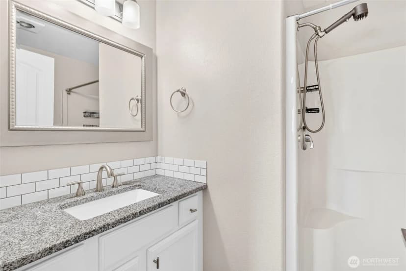 Property photo for 53 Michael St, Cathlamet photo 10