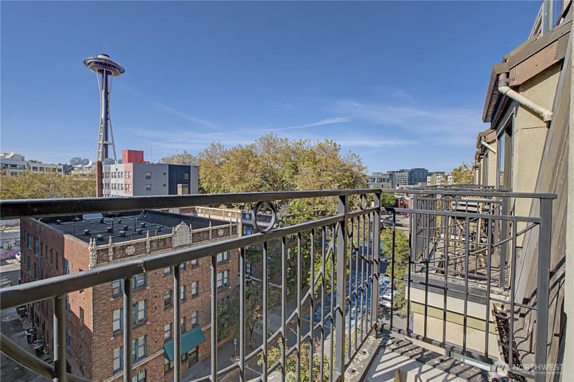 Property photo for 425 Vine Street #701, Seattle photo 10
