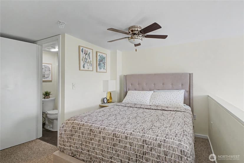 Property photo for 425 Vine Street #701, Seattle photo 14