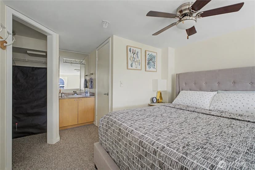 Property photo for 425 Vine Street #701, Seattle photo 16