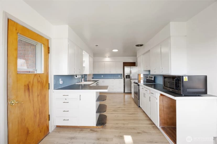 Property photo for 206 E 4th Street, Lind photo 11