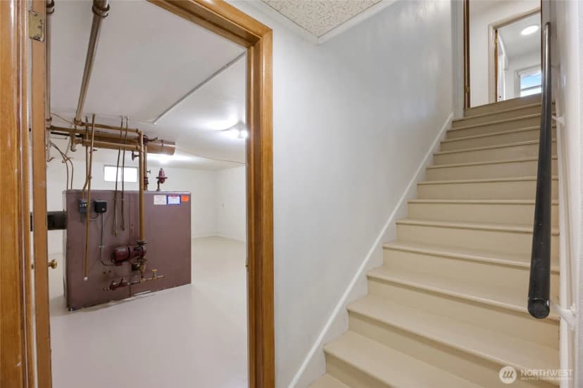 Property photo for 206 E 4th Street, Lind photo 30