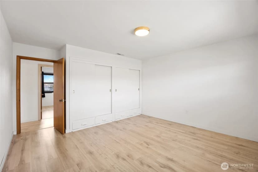 Property photo for 206 E 4th Street, Lind photo 15