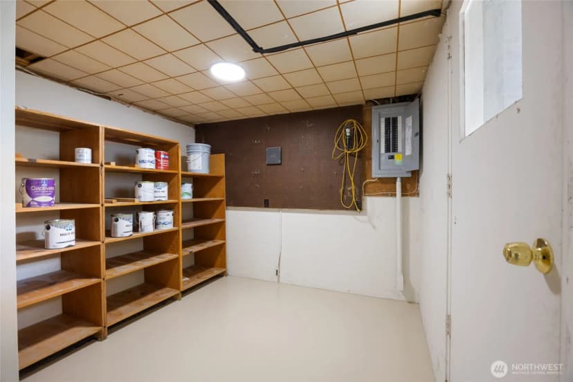 Property photo for 206 E 4th Street, Lind photo 28