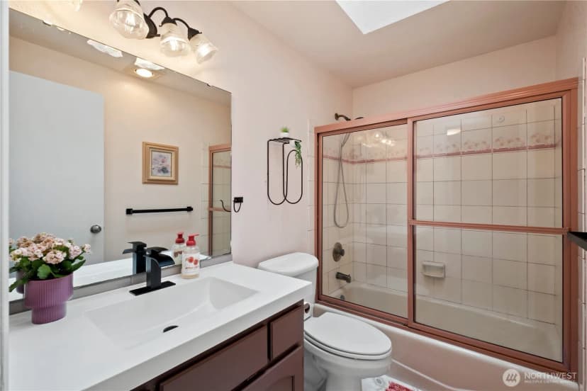 Property photo for 8906 10th Drive Se, Everett photo 21