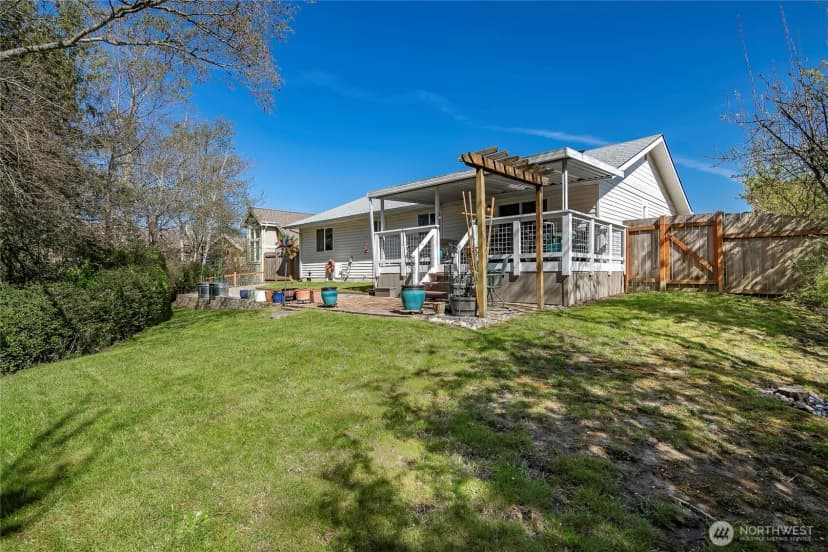 Property photo for 8209 Comox Road, Birch Bay photo 17