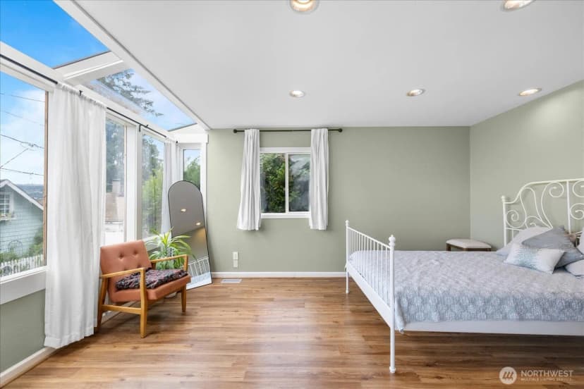 Property photo for 16917 Se 38th Place, Bellevue photo 17