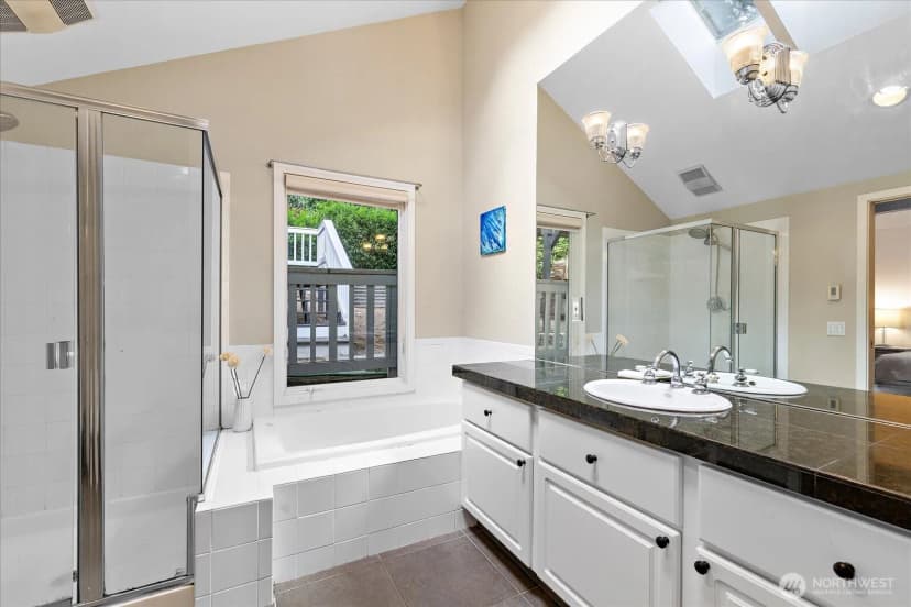 Property photo for 16917 Se 38th Place, Bellevue photo 15