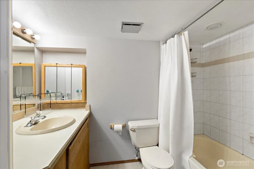 Property photo for 16917 Se 38th Place, Bellevue photo 21