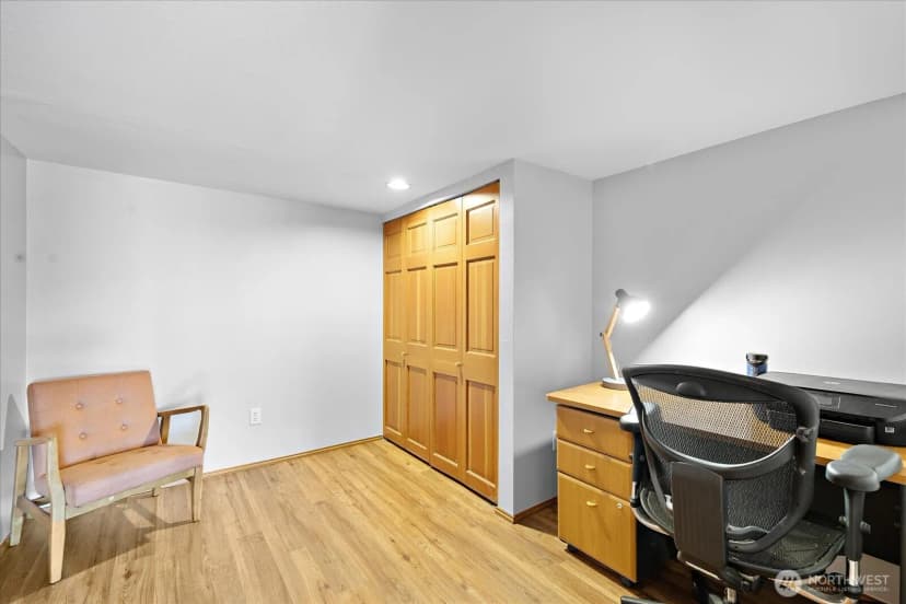 Property photo for 16917 Se 38th Place, Bellevue photo 24