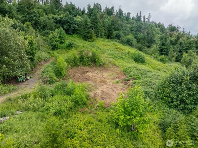 Property photo for 4135 Kamphouse Drive, Sumas photo 4