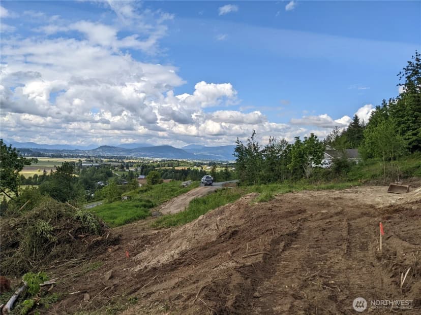 Property photo for 4135 Kamphouse Drive, Sumas photo 10