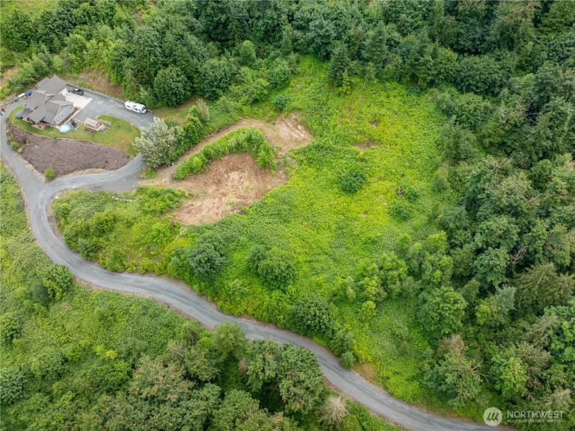 Property photo for 4135 Kamphouse Drive, Sumas photo 26