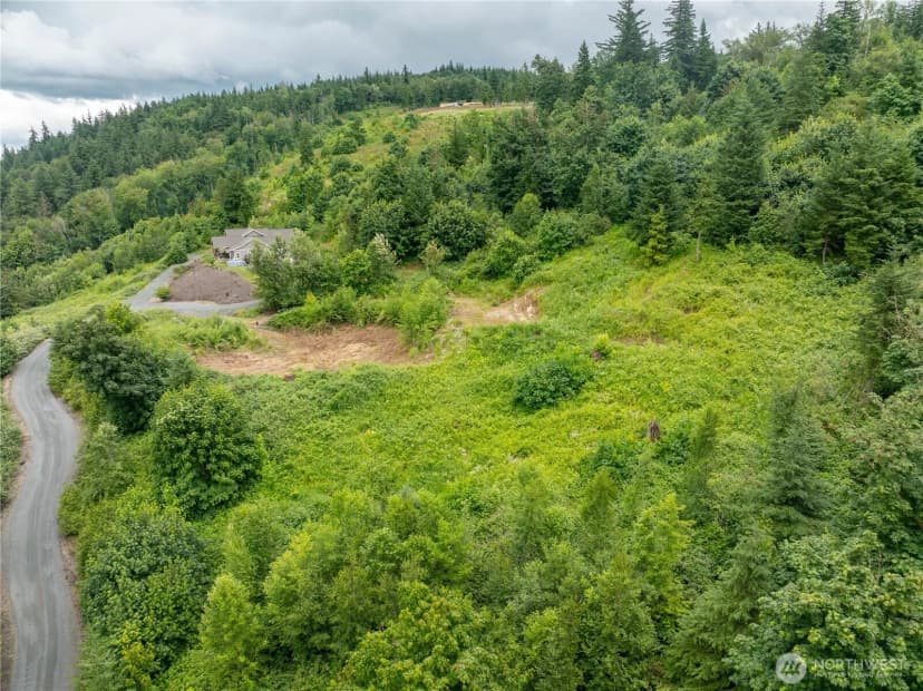 Property photo for 4135 Kamphouse Drive, Sumas photo 5