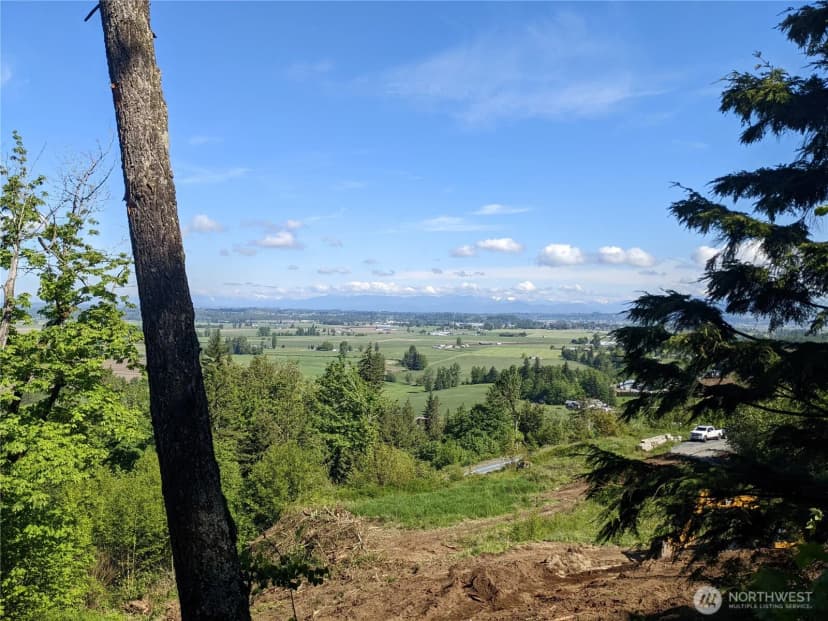 Property photo for 4135 Kamphouse Drive, Sumas photo 7
