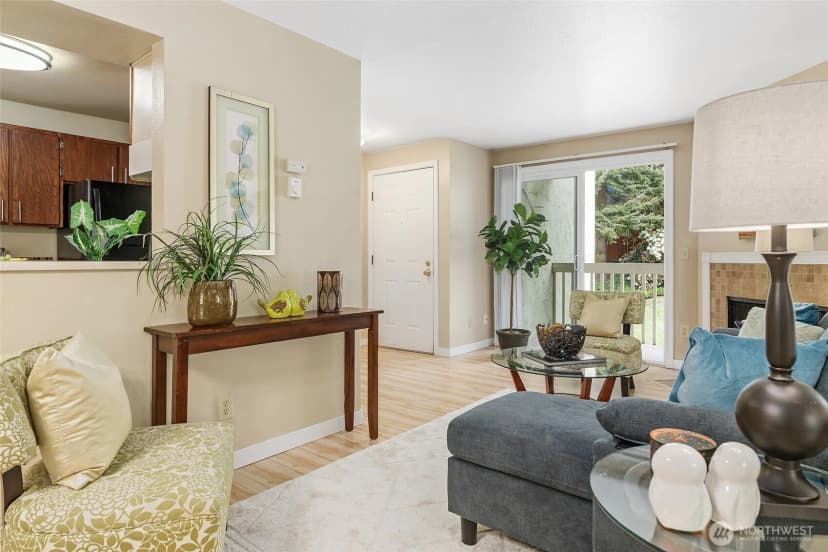 Property photo for 9494 Redmond Woodinville Road Ne #b208, Redmond photo 6