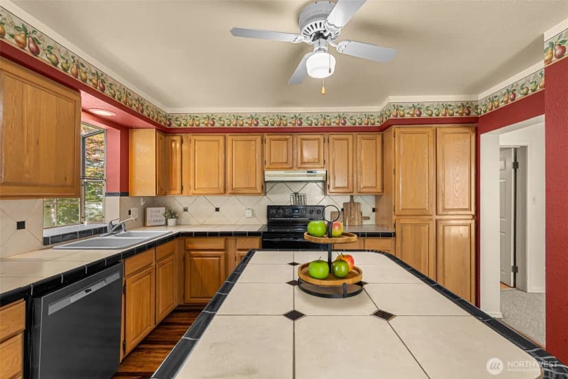 Property photo for 3 Summercreek Place, Wenatchee photo 14