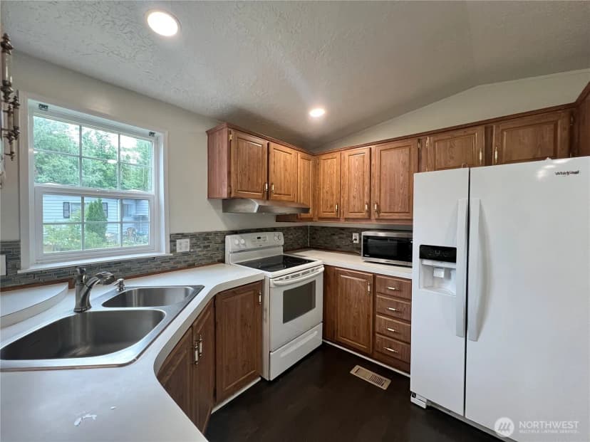 Property photo for 1530 148 Street Ne #24, Arlington photo 16