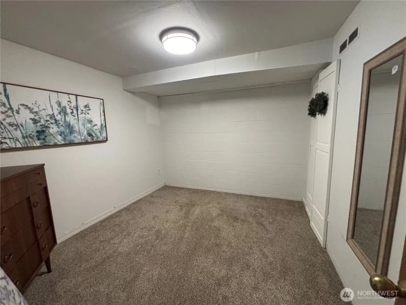 Property photo for 610 S 71st Avenue, Yakima photo 14