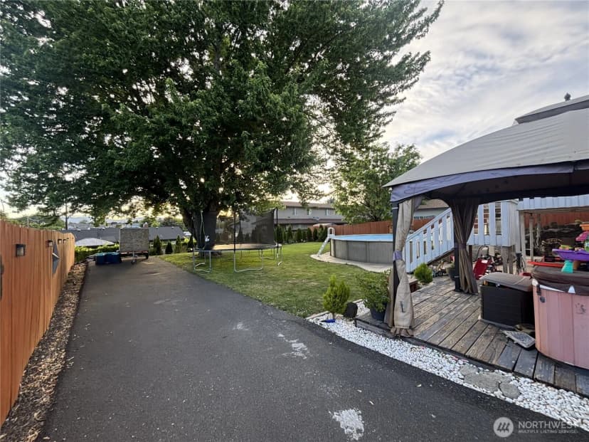 Property photo for 610 S 71st Avenue, Yakima photo 16