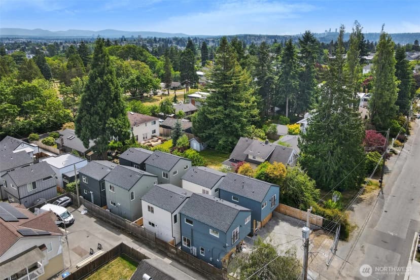 Property photo for 8738 B 13th Avenue Nw, Seattle photo 17