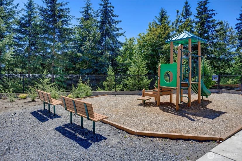 Property photo for 8911 Ne 173rd Place #b, Bothell photo 26