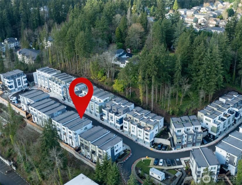 Property photo for 8911 Ne 173rd Place #b, Bothell photo 28