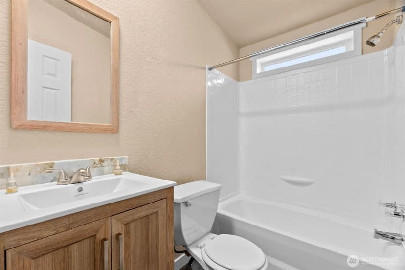 Property photo for 114 Shannon Lane, Chehalis photo 22