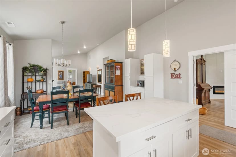 Property photo for 2110 Hawks View Lane, Winlock photo 17