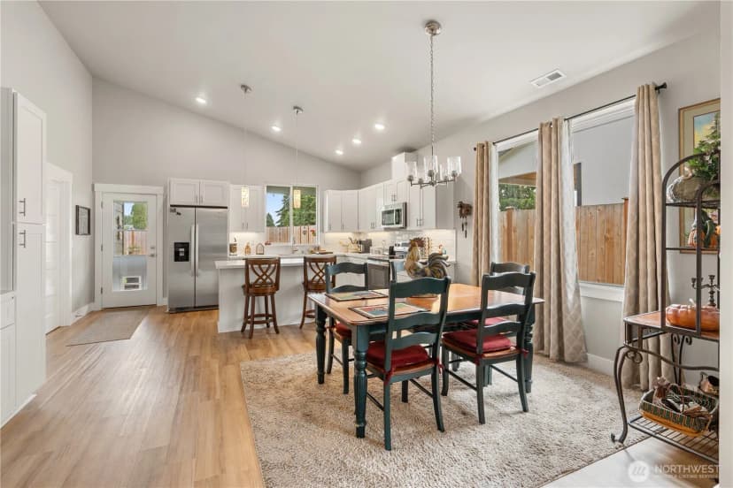 Property photo for 2110 Hawks View Lane, Winlock photo 10