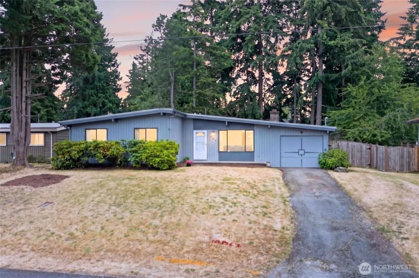 Property photo for 605 S 304th Street, Federal Way