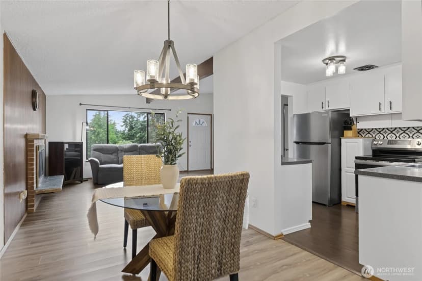 Property photo for 605 S 304th Street, Federal Way photo 13