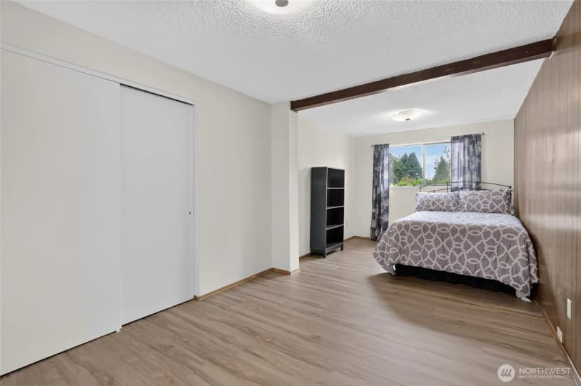 Property photo for 605 S 304th Street, Federal Way photo 24